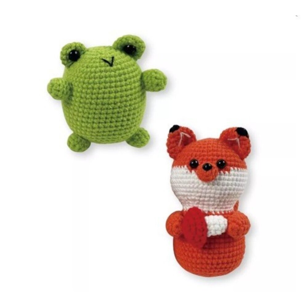 Bullseye's Playground™ 2ct Crochet Set Kit Amigurumi: Frog/Fox